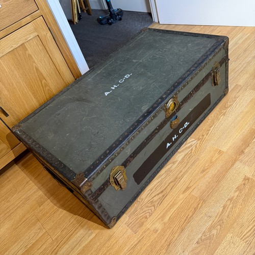 Large vintage travel - vintage,
