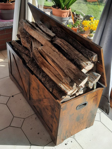 Large vintage storage chest - large,