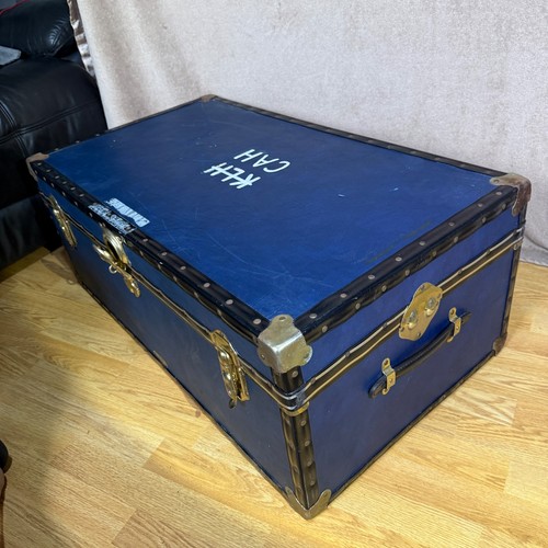 Large vintage mossman - vintage,